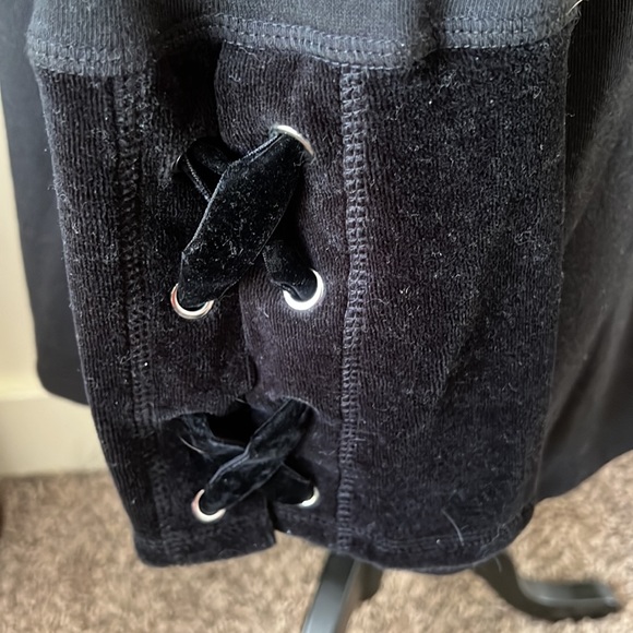 AVE Leisure Black French Terry & Velour Cowl Turtleneck - Picture 4 of 8